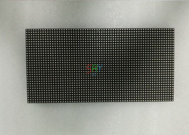 China 40000 Dots / sqm Outdoor P5 LED Display Module 64 x 32 Pixel SMD2727 Wireless Control Card supplier