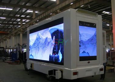 6500Nits LED Truck Advertising 4.096M X 2.048M 1R1G1B 3In1 HD LED Screen supplier
