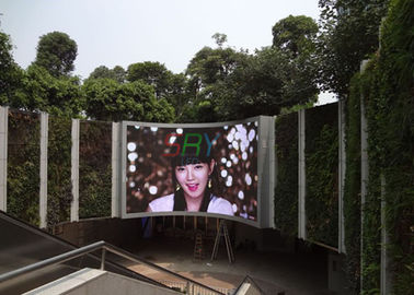 8mm HD Outdoor Full Color LED Display , DIP246 8000nits Curved LED Screen supplier