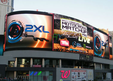 8mm HD Outdoor Full Color LED Display , DIP246 8000nits Curved LED Screen supplier