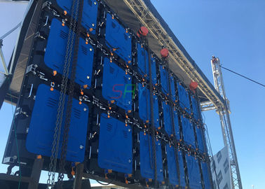 SMD3535 Outdoor P10 Full Color Waterproof Rental LED Display Screen, Cabinet Size: 640x640mm supplier